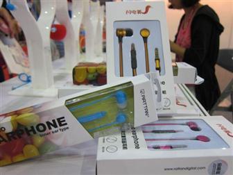 富士康拓展自有品牌科技配件市场，提升产业链附加值